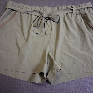 Eddie Bauer Women's Olive Shorts